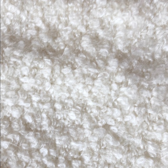 NWOT Long and cozy sweater - Picture 6 of 11